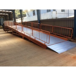 Aluminiowa rampa 12 metrów.